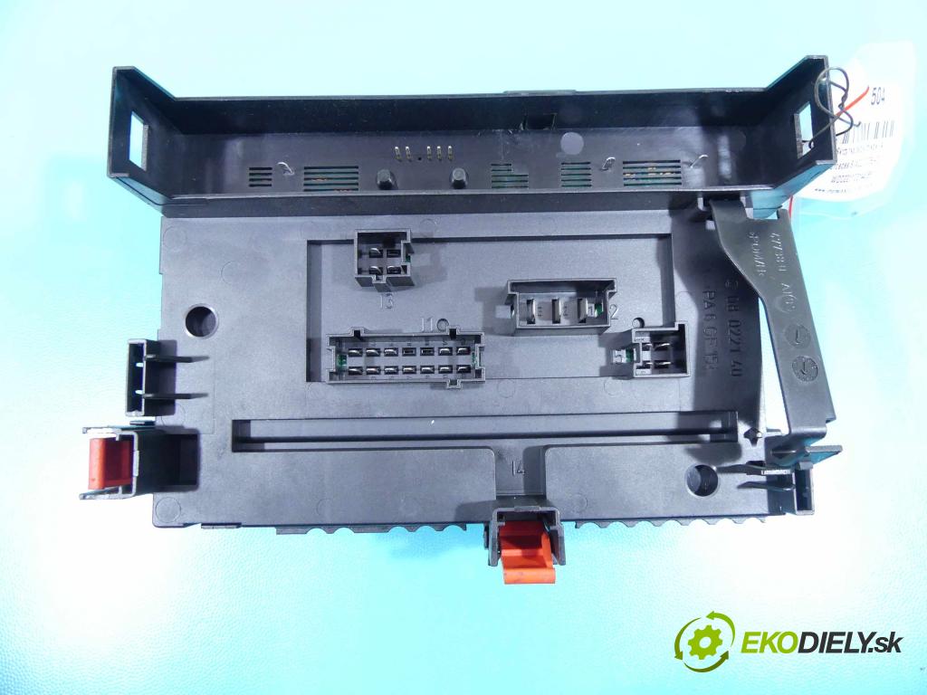 Mercedes S W221 2005-2013 2.1 cdi 204 hp automatic 150 kW 2143 cm3 4- skříňka pojistková A2219067000 (Pojistkové skříňky)