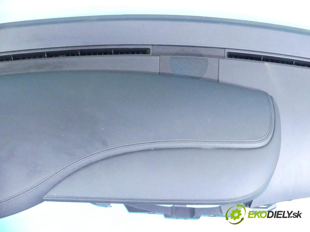 Mercedes S W221 2005-2013 2.1 cdi 204 HP automatic 150 kW 2143 cm3 4- kokpit,pristrojová doska rozdeľovacia