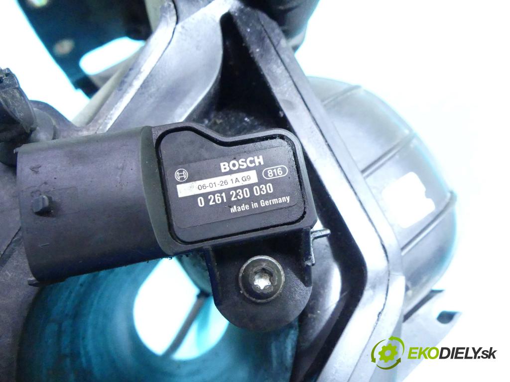 Fiat Albea 1.4 77 HP manual 57 kW 1368 cm3 4- zvod nasávací 0261230030 (Sacie potrubia)