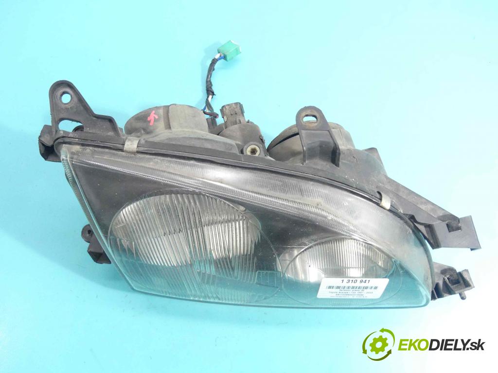 Toyota Avensis I T22 1997-2003 2.0 D4D 110 HP manual 81 kW 1995 cm3 5- Reflektor: pravý  (Pravé)