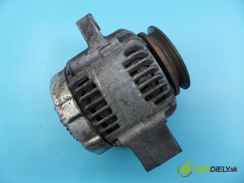 Toyota Avensis I T22 1997-2003 2.0 D4D 110 hp manual 81 kW 1995 cm3 5- Alternator 27060-27030 (Alternátory)