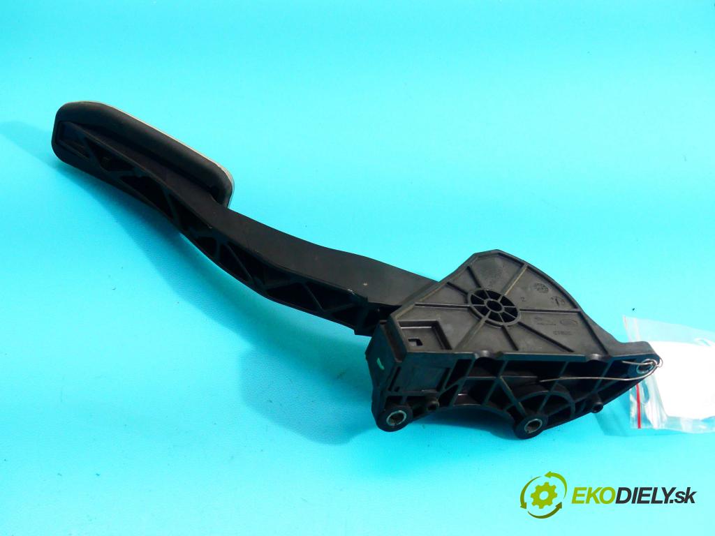 Land rover Discovery Sport 2014-2019 L550 2.0 td 150 HP manual 110 kW 1999 cm3 5- pedále GK7M-9F836-CA (Pedále)