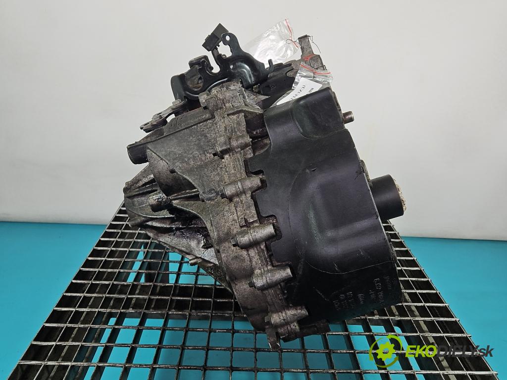 Land rover Discovery Sport 2014-2019 L550 2.0 td 150 hp manual 110 kW 1999 cm3 5- převodovka stupňová manual GK7R-7002-AB