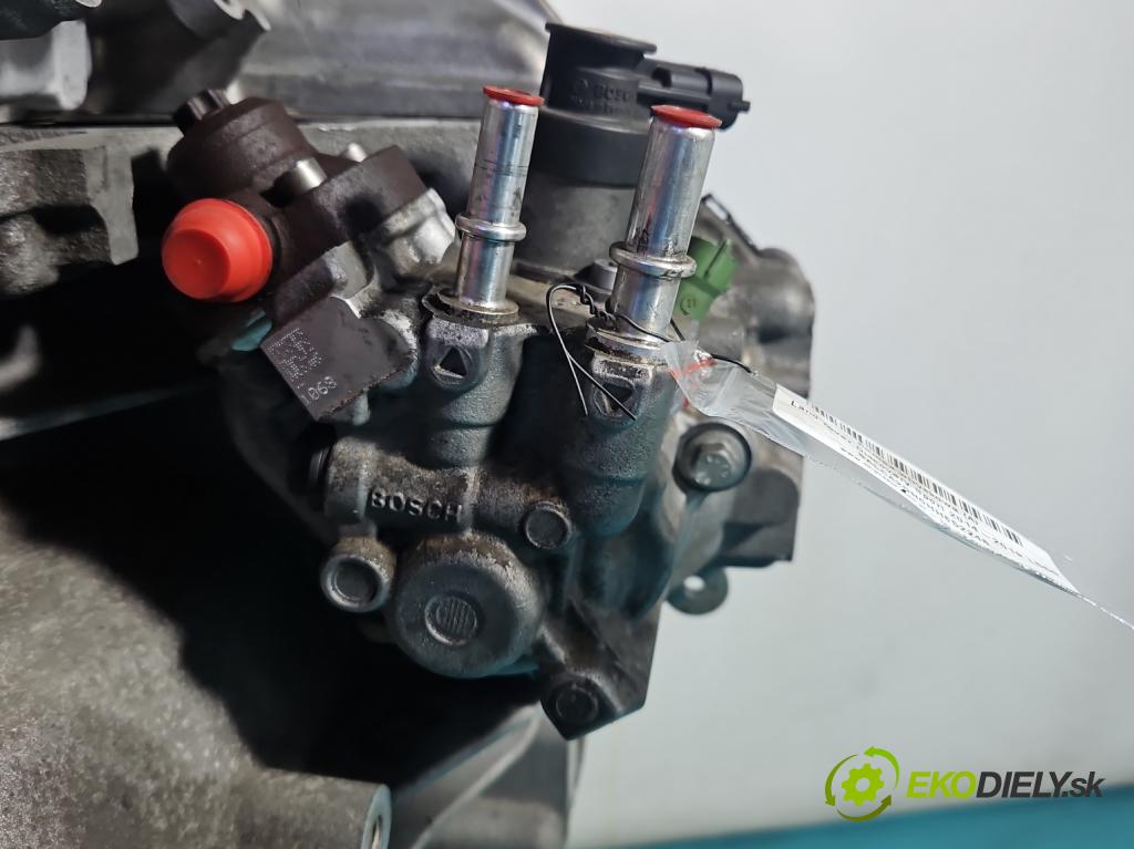 Land rover Discovery Sport 2014-2019 L550 2.0 td 150 HP manual 110 kW 1999 cm3 5- čerpadlo vstrekovacia 0445010772 (Vstrekovacie čerpadlo)