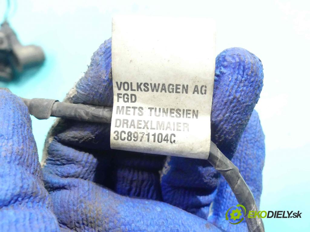 Vw Passat CC 2008-2016 2.0 tdi 170 hp automatic 125 kW 1968 cm3 4- Balíček: nárazníku zadní 3C8971104C