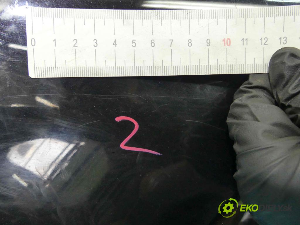 Mercedes S W221 2005-2013 2.1 cdi 204 hp automatic 150 kW 2143 cm3 4- blatnik přední levý