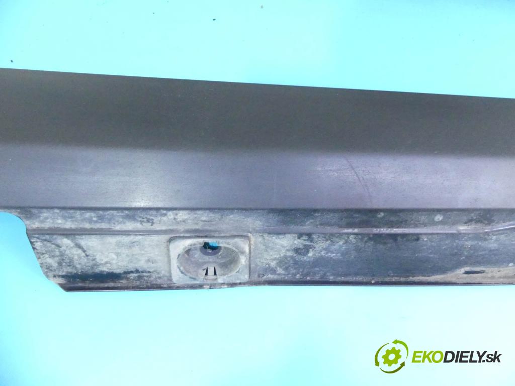 Mercedes S W221 2005-2013 2.1 cdi 204 hp automatic 150 kW 2143 cm3 4- lišta práh: pravé A2216900440 (Lišty prahů)