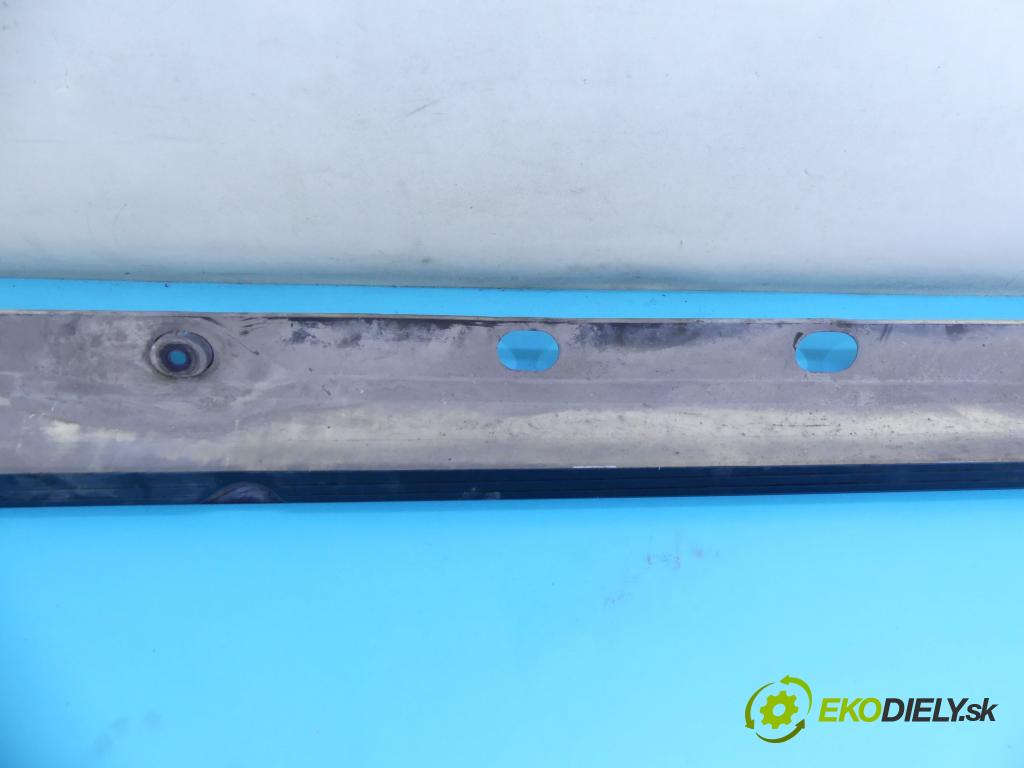 Mercedes S W221 2005-2013 2.1 cdi 204 hp automatic 150 kW 2143 cm3 4- lišta práh: pravé A2216900440 (Lišty prahů)