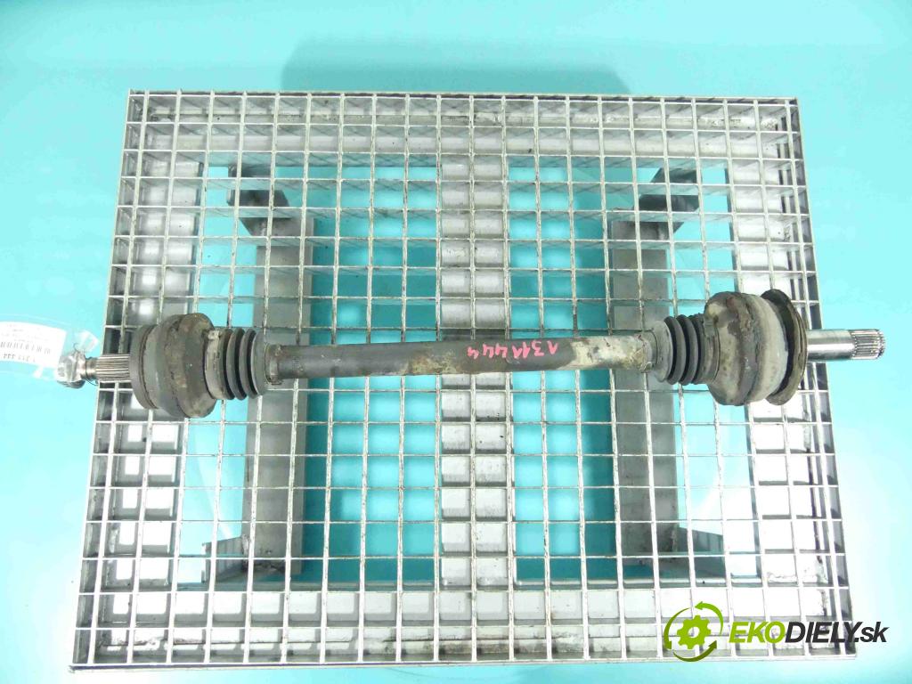 Mercedes S W221 2005-2013 2.1 cdi 204 HP automatic 150 kW 2143 cm3 4- poloos ľavé  (Poloosy)