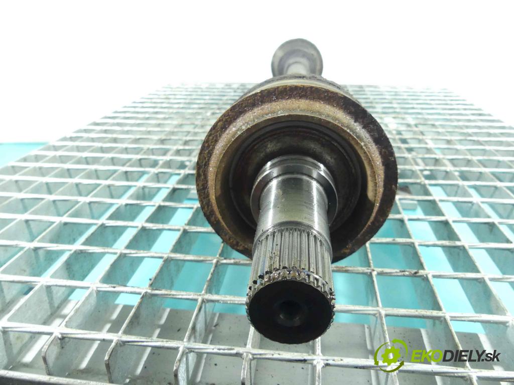 Mercedes S W221 2005-2013 2.1 cdi 204 HP automatic 150 kW 2143 cm3 4- poloos ľavé (Poloosy)