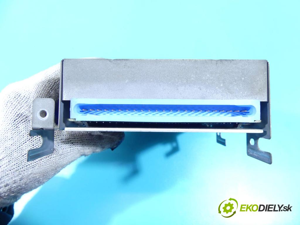 Chrysler Voyager III 1995-2000 3.3 V6 158 HP automatic 116 kW 3301 cm3 5- modul riadiaca jednotka 4748382 (Ostatné)