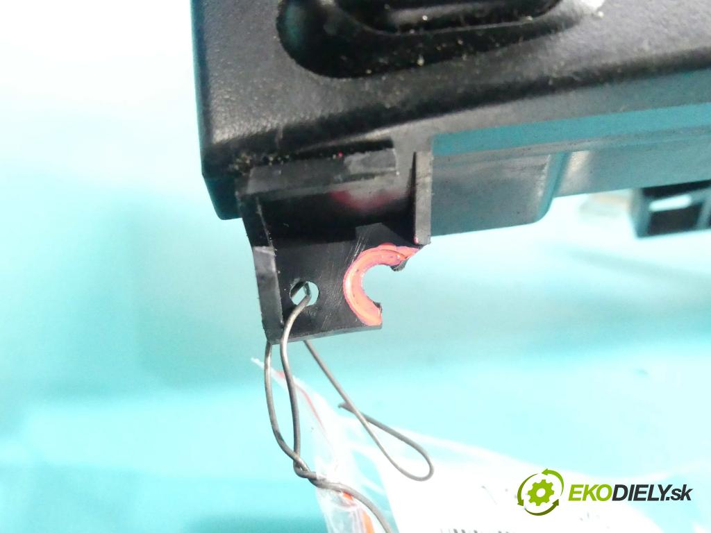 Daewoo Lanos 1.5 16V 99 HP manual 73 kW 1498 cm3 4- panel kúrenia