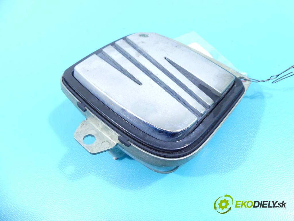 Seat Ibiza III 6L 2002-2008 1.2 12V 64 HP manual 47 kW 1198 cm3 5- rukoväť kufrové dvere zadné 6L6827565B