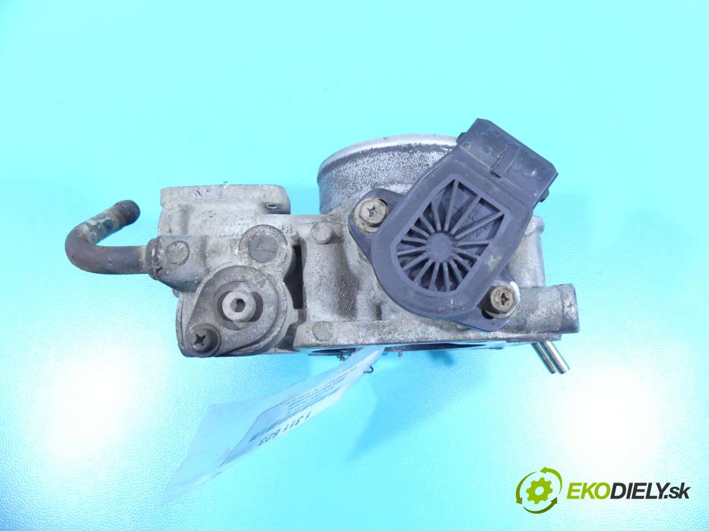 Mitsubishi Carisma 1.6 16v 103 HP manual 76 kW 1597 cm3 5- klapka  (Škrtiace klapky)