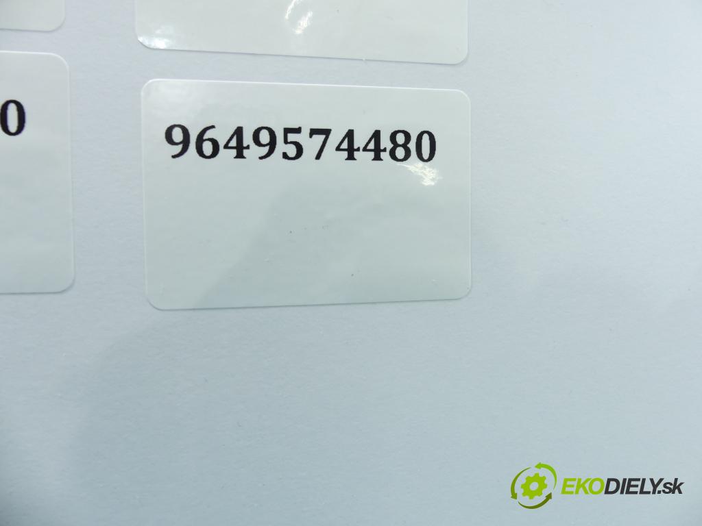 Citroen C3 I 2002-2009 1.4 hdi 68 HP manual 50 kW 1398 cm3 5- vstrek 9649574480 (Vstrekovače)