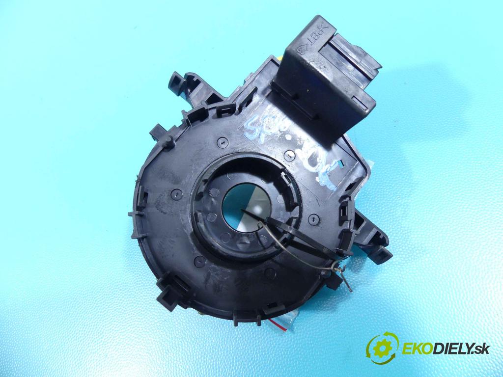 Toyota Yaris II 2005-2011 1.4 D4D 90 HP manual 66 kW 1364 cm3 5- Páska: airbag (Airbagy)