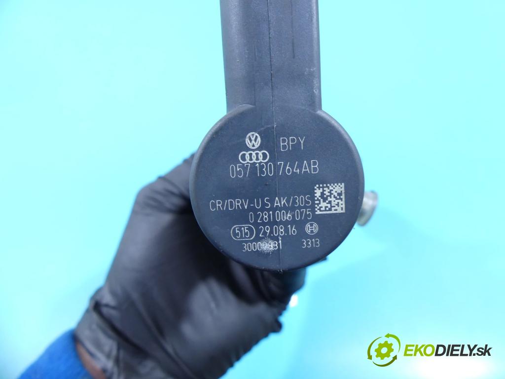 Audi Q5 2008-2016 2.0 tdi 170 HP automatic 125 kW 1968 cm3 5- lišta vstrekovacia 03L130089Q (Vstrekovacie lišty)