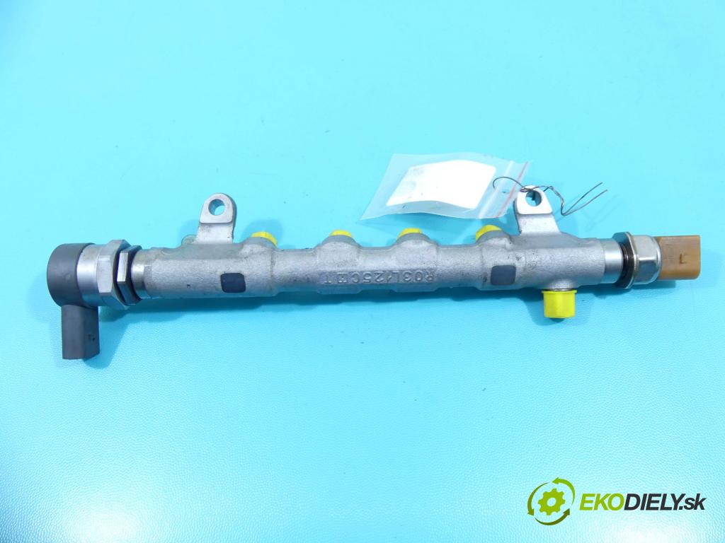 Audi Q5 2008-2016 2.0 tdi 170 HP automatic 125 kW 1968 cm3 5- lišta vstrekovacia 03L130089Q (Vstrekovacie lišty)