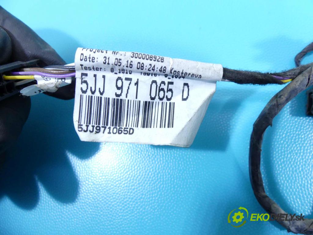 Skoda Rapid 2012-2019 1.4 tdi 90 hp manual 66 kW 1422 cm3 5- Balíček: nárazníku zadní 5JJ971065D