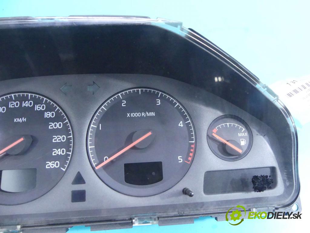 Volvo S80 I 1998-2006 2.5 tdi 140 HP automatic 103 kW 2461 cm3 4- prístrojovka/ budíky 9499671 (Prístrojové dosky, displeje)