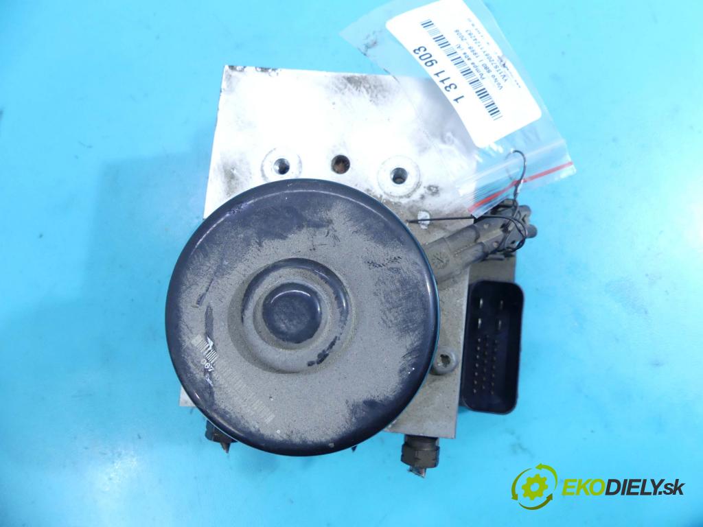 Volvo S80 I 1998-2006 2.5 tdi 140 HP automatic 103 kW 2461 cm3 4- čerpadlo abs 9496945 (Pumpy ABS)