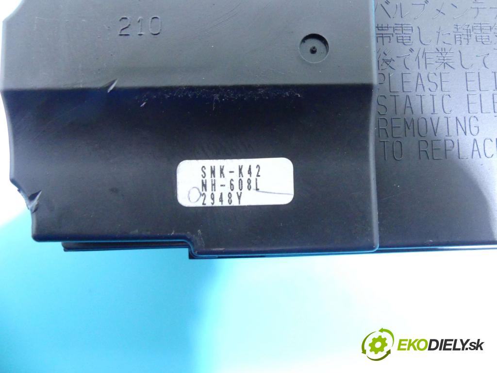 Honda Civic VIII 2006-2011 1.8 16V 140 HP automatic 103 kW 1799 cm3 4- panel kúrenia CLIMATRONIC