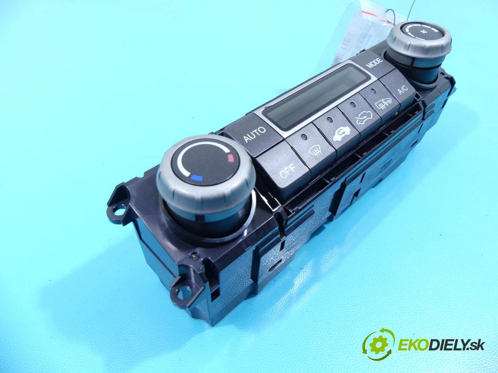 Honda Civic VIII 2006-2011 1.8 16V 140 HP automatic 103 kW 1799 cm3 4- panel kúrenia CLIMATRONIC