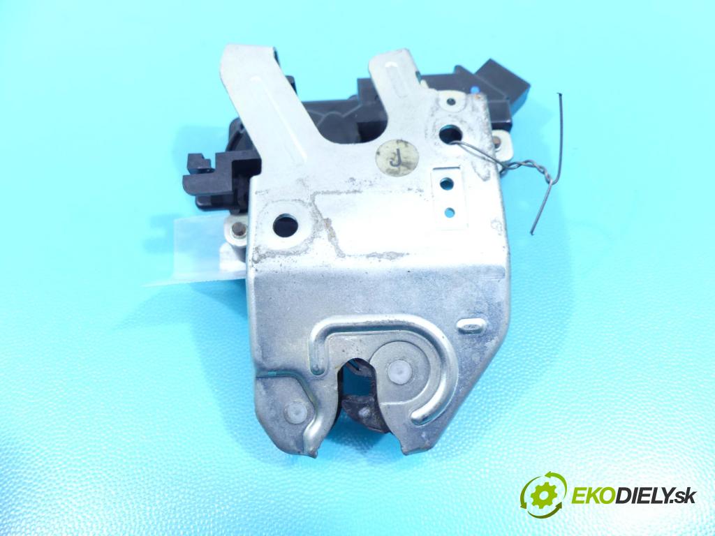 Honda Civic VIII 2006-2011 1.8 16V 140 hp automatic 103 kW 1799 cm3 4- zámek kufrových dveří zadní