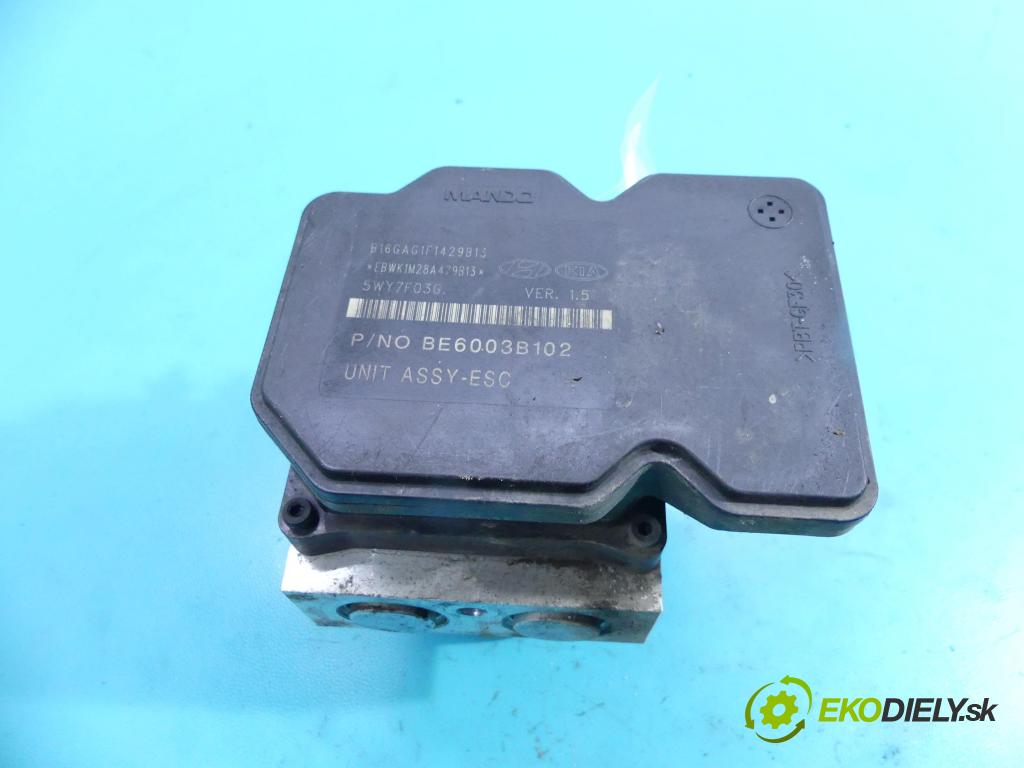 Hyundai Ix35 2.0 16v 163 HP manual 120 kW 1998 cm3 5- čerpadlo abs 5WY7F03G (Pumpy ABS)