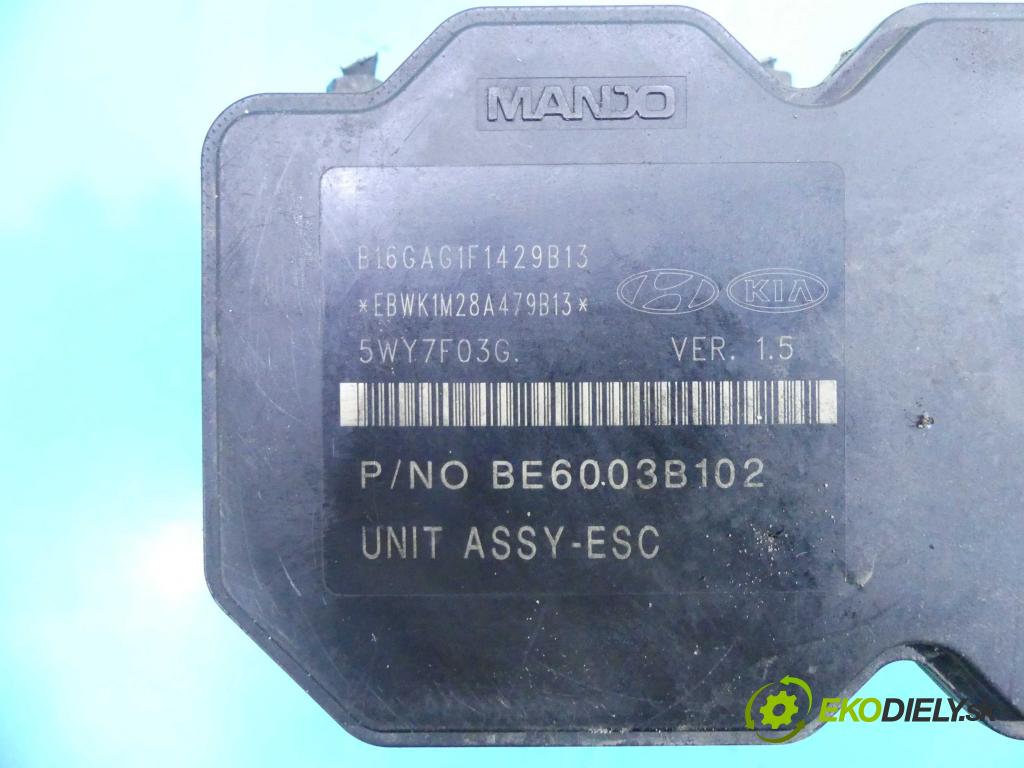 Hyundai Ix35 2.0 16v 163 HP manual 120 kW 1998 cm3 5- čerpadlo abs 5WY7F03G (Pumpy ABS)