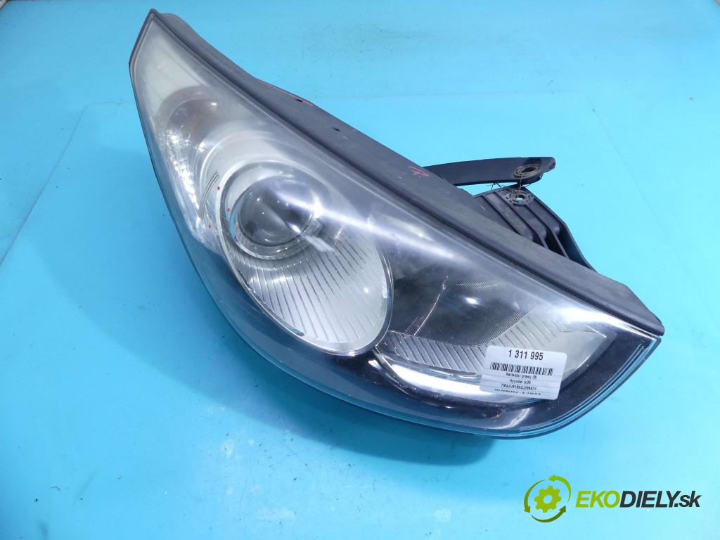 Hyundai Ix35 2.0 16v 163 HP manual 120 kW 1998 cm3 5- Reflektor: pravý 92102-2Y (Pravé)
