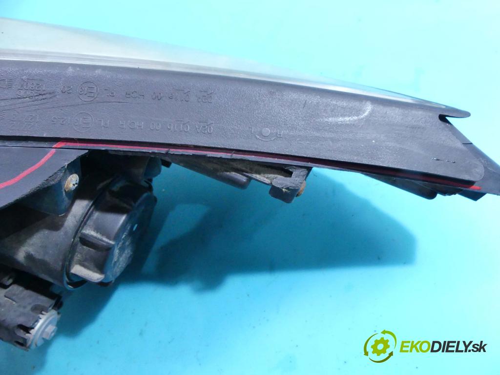 Hyundai Ix35 2.0 16v 163 HP manual 120 kW 1998 cm3 5- Reflektor: pravý 92102-2Y (Pravé)