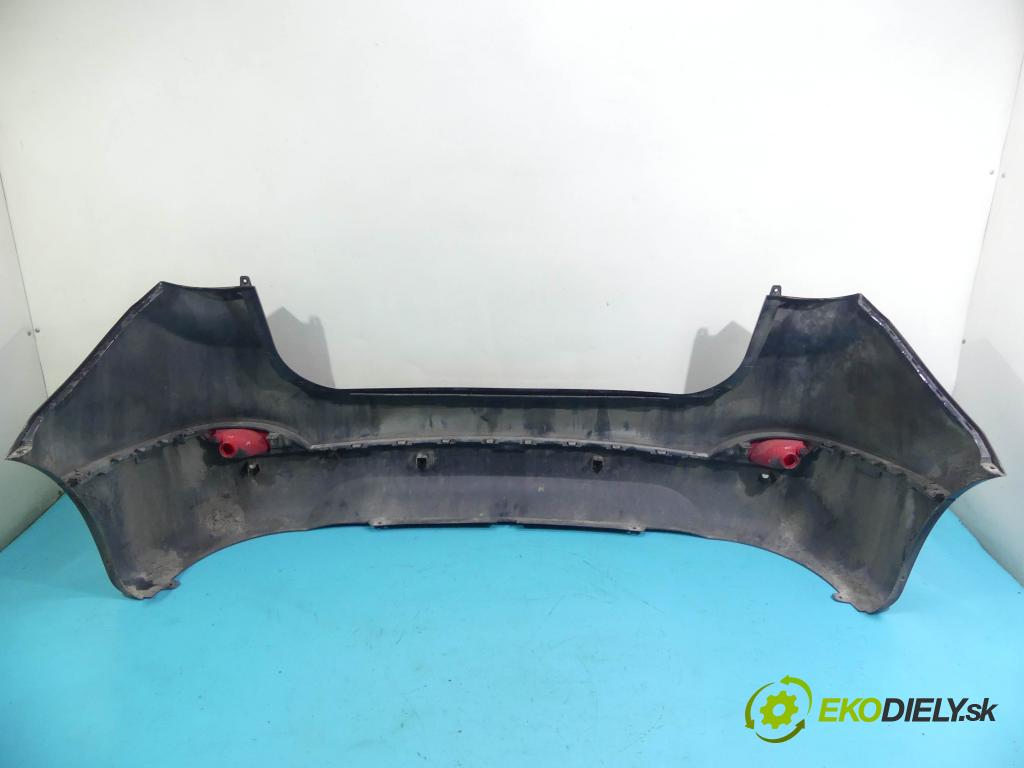 Hyundai Ix35 2.0 16v 163 HP manual 120 kW 1998 cm3 5- nárazník zadné  (Kľučka dverí ostatné)