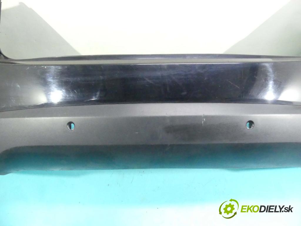 Hyundai Ix35 2.0 16v 163 HP manual 120 kW 1998 cm3 5- nárazník zadné  (Kľučka dverí ostatné)