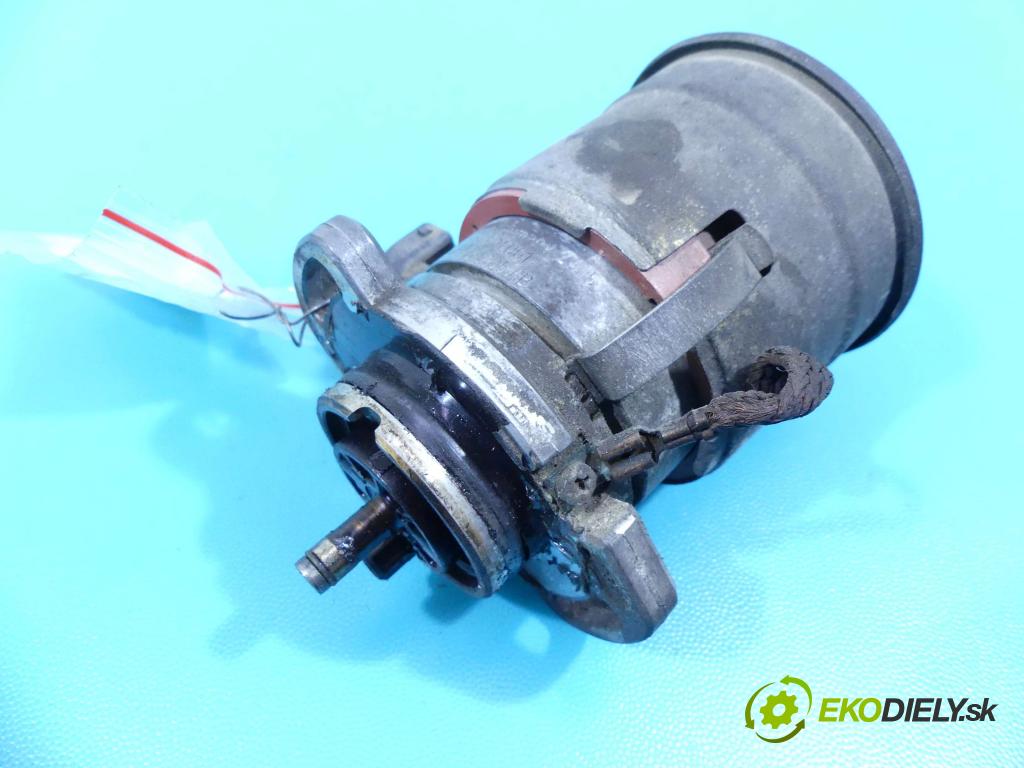 Seat Cordoba I 1993-2002 1.4 60 HP manual 44 kW 1390 cm3 4- rozdeľovač 0237521061 (Rozdeľovače)