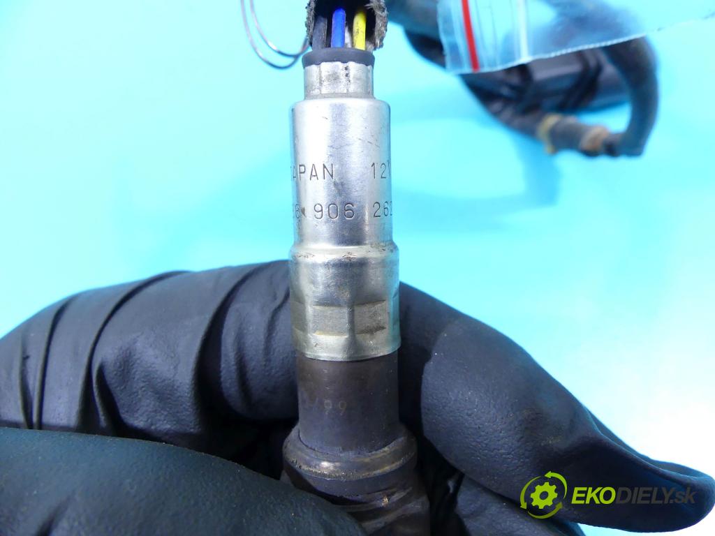 Vw Bora 1.6 16v 105 HP manual 77 kW 1598 cm3 4- Sonda lambda 036906262C (Lambda sondy)