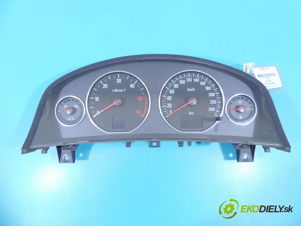 Opel Signum 3.0 cdti 177 HP manual 130 kW 2959 cm3 5- prístrojovka/ budíky 13144745WD (Prístrojové dosky, displeje)