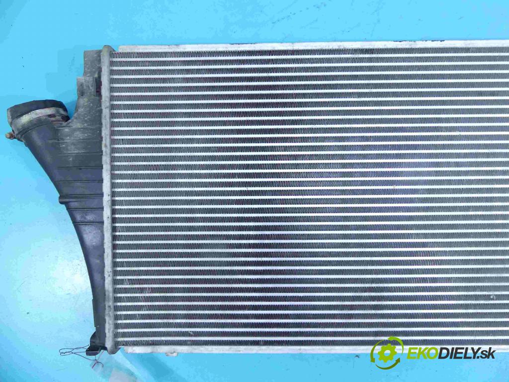 Opel Signum 3.0 cdti 177 hp manual 130 kW 2959 cm3 5- Intercooler  (Chladiče nasávaného vzduchu (intercoolery))