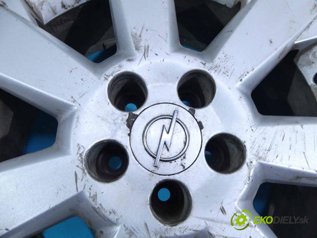 Opel Signum 3.0 cdti 177 hp manual 130 kW 2959 cm3 5- hlinikové disky 24431911