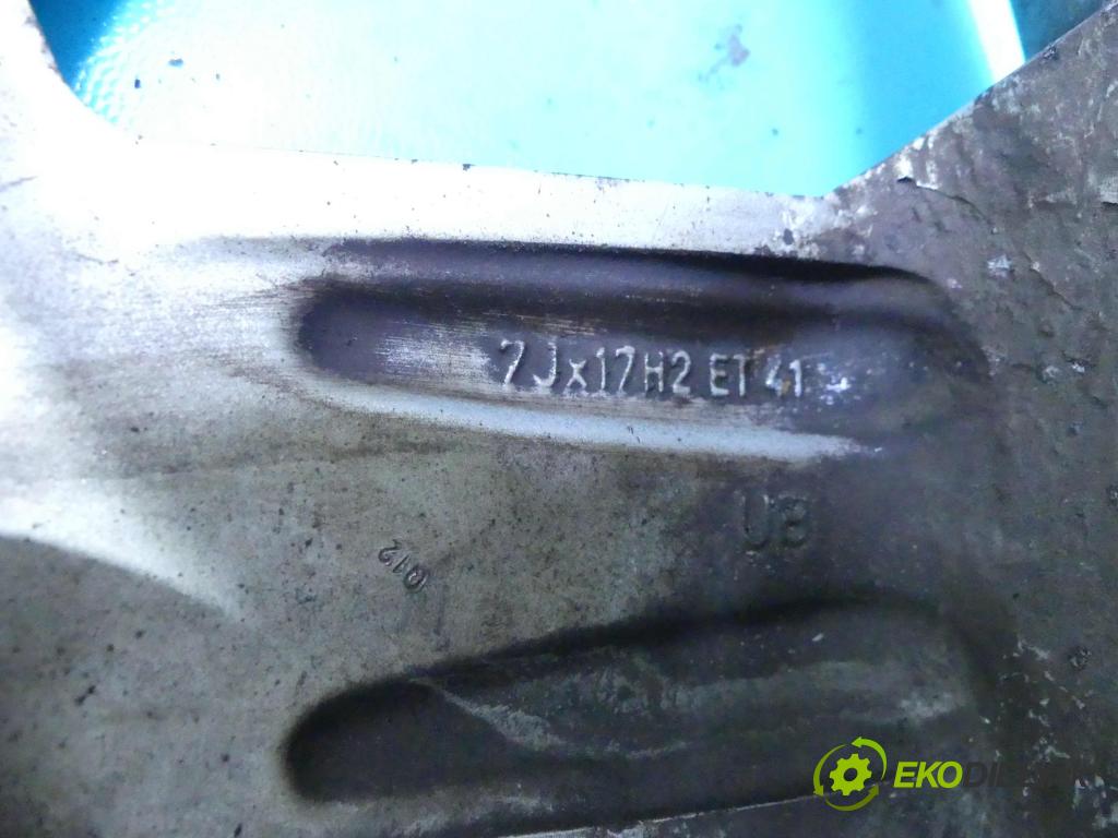 Opel Signum 3.0 cdti 177 hp manual 130 kW 2959 cm3 5- hlinikové disky 24431911