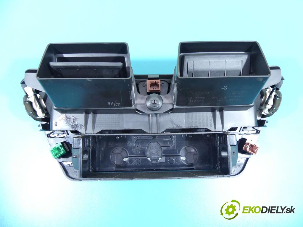 Citroen C4 Grand picasso I 2006-2013 2.0 hdi 136 HP automatic 100 kW 1997 cm3 5- Mřížka: kúrenia stredová 9683265580 (Mriežky kúrenia (fukáre))