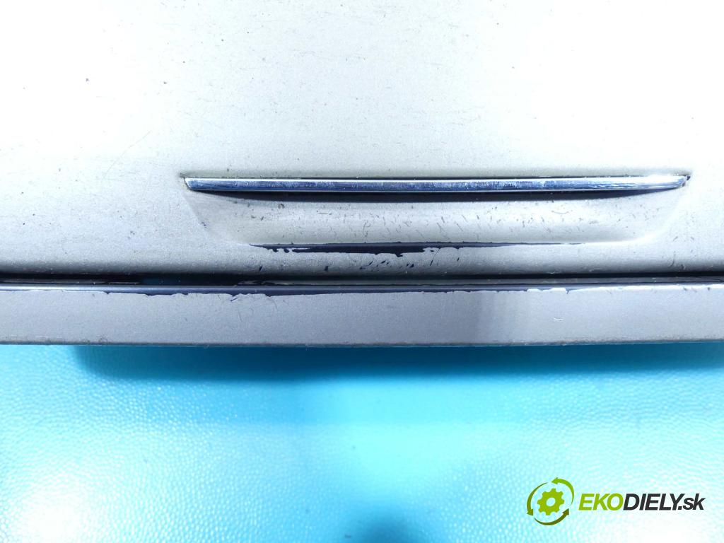 Citroen C4 Grand picasso I 2006-2013 2.0 hdi 136 HP automatic 100 kW 1997 cm3 5- Mřížka: kúrenia stredová 9683265580 (Mriežky kúrenia (fukáre))