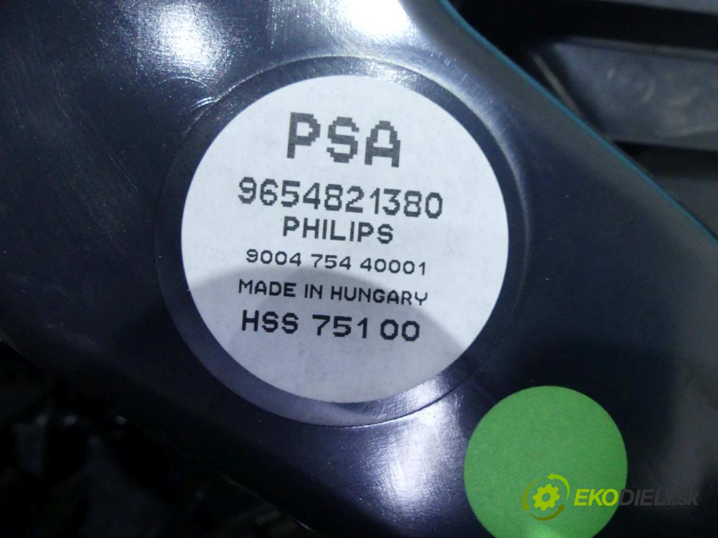 Citroen C4 Grand picasso I 2006-2013 2.0 hdi 136 HP automatic 100 kW 1997 cm3 5- Subwoofer: 9654821380 (Audio zariadenia)