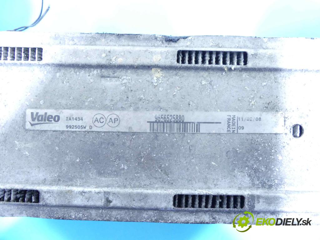 Citroen C4 Grand picasso 2.0 hdi 136hp automatic 100 kW 1997 cm3 5- Intercooler 9656525880 (Chladiče nasávaného vzduchu (intercoolery))