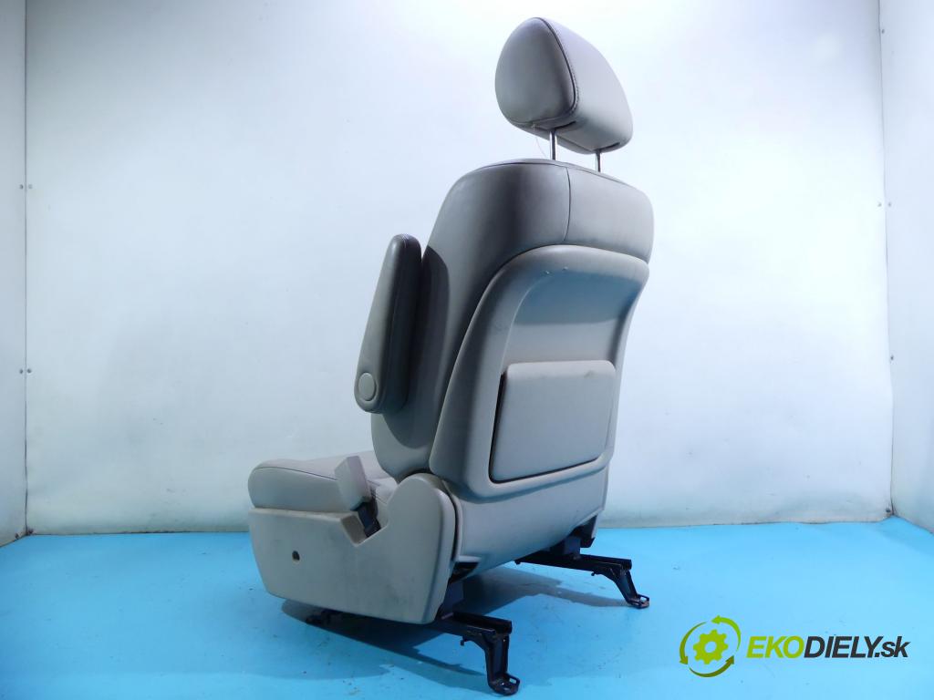 Lexus RX II 2003-2008 3.3 V6 232KM automatic 171 kW 3302 cm3 5- Sedačka pravý  (Sedačky, sedadlá)