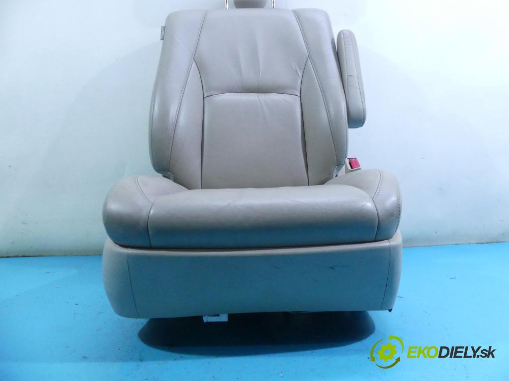 Lexus RX II 2003-2008 3.3 V6 232KM automatic 171 kW 3302 cm3 5- Sedačka pravý  (Sedačky, sedadlá)