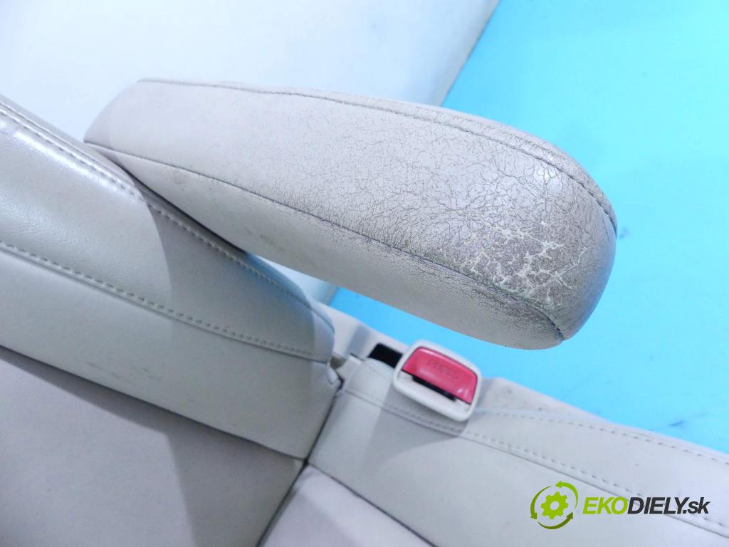 Lexus RX II 2003-2008 3.3 V6 232KM automatic 171 kW 3302 cm3 5- Sedačka pravý  (Sedačky, sedadlá)