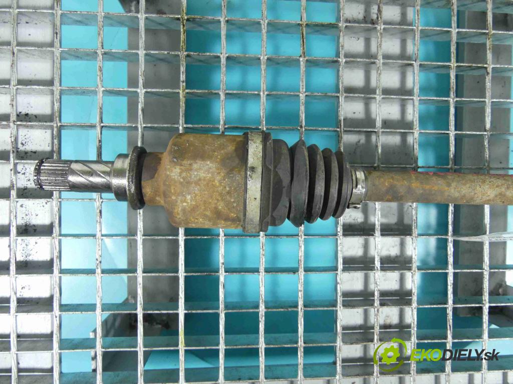 Renault Modus 1.4 16v 98 HP manual 72 kW 1390 cm3 5- poloos ľavé  (Poloosy)