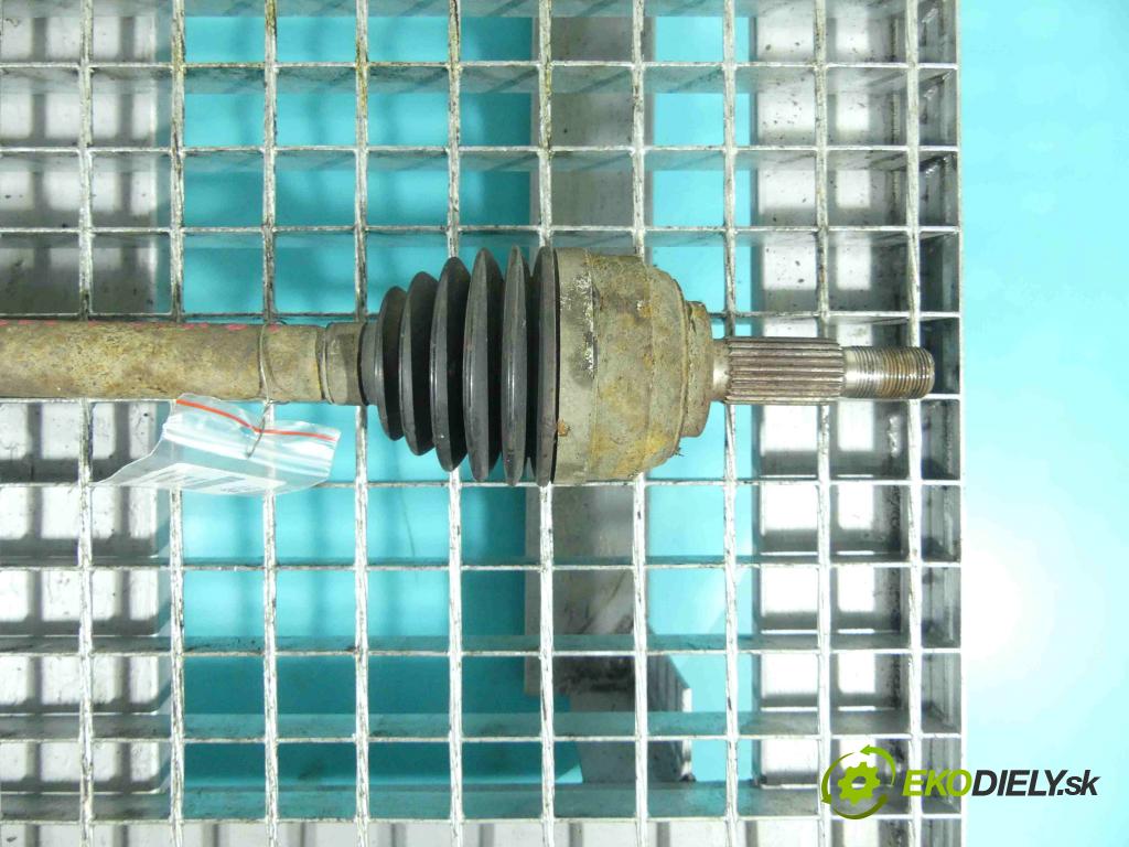 Renault Modus 1.4 16v 98 HP manual 72 kW 1390 cm3 5- poloos ľavé  (Poloosy)