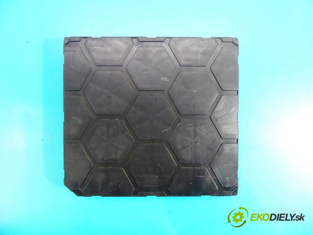 Skoda Rapid 2012-2019 1.4 tdi 90 HP manual 66 kW 1422 cm3 5- modul riadiaca jednotka 6C0937089D (Ostatné)